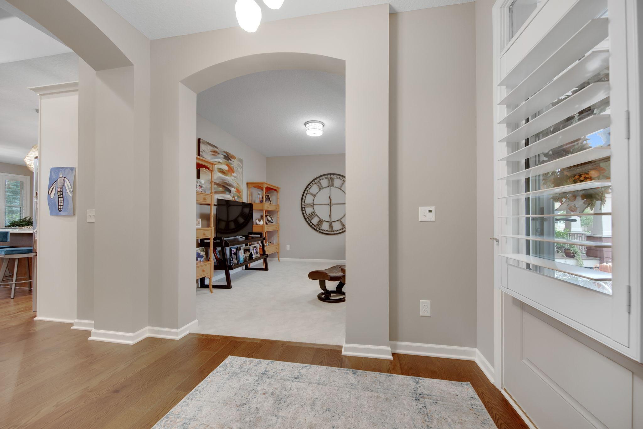 15627 Eddington Way Apple Valley MN 55124