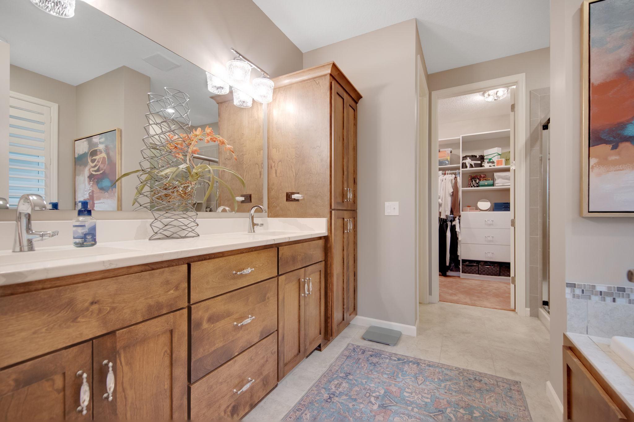 15627 Eddington Way Apple Valley MN 55124