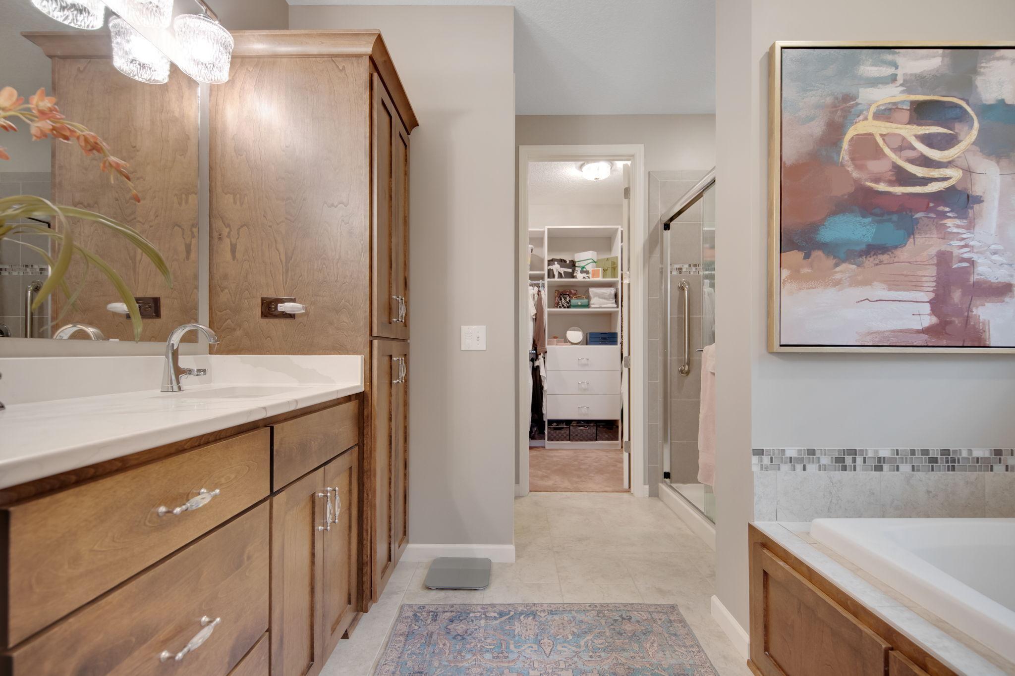 15627 Eddington Way Apple Valley MN 55124