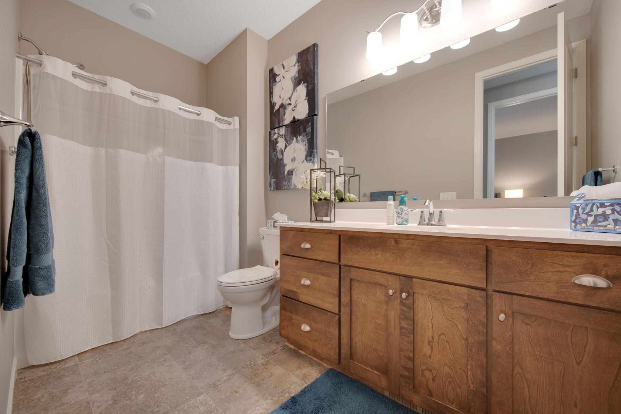 15627 Eddington Way Apple Valley MN 55124