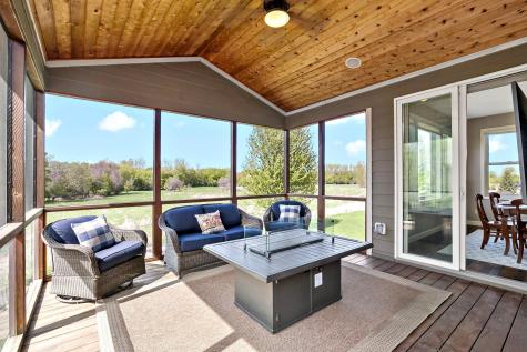 17197 Hollyhock Court Lakeville MN 55044