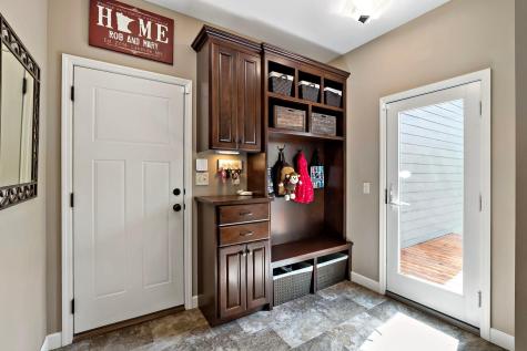 17197 Hollyhock Court Lakeville MN 55044