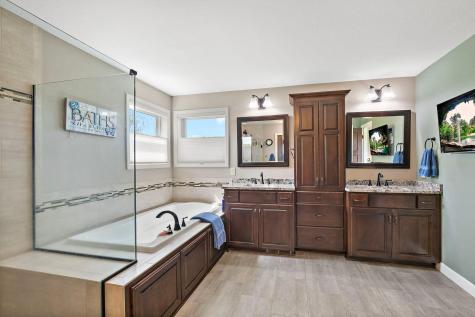 17197 Hollyhock Court Lakeville MN 55044