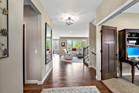 17197 Hollyhock Court Lakeville MN 55044