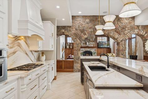 225 Calamus Circle Medina MN 55340