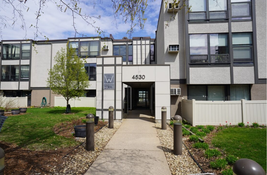 4530 Park Commons Drive Saint Louis Park MN 55416