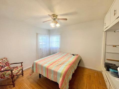 18 S Spring Avenue Springfield MN 56087