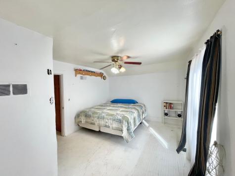 18 S Spring Avenue Springfield MN 56087