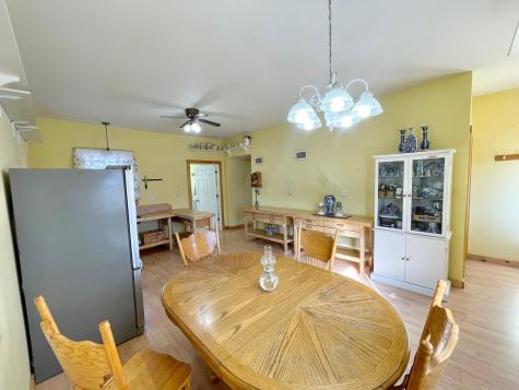 18 S Spring Avenue Springfield MN 56087