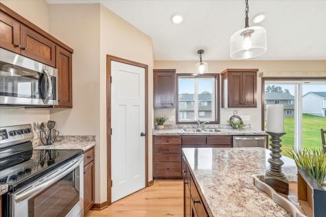 422 Bluebird Drive NW Isanti MN 55040