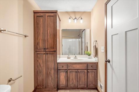 422 Bluebird Drive NW Isanti MN 55040