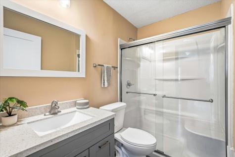422 Bluebird Drive NW Isanti MN 55040