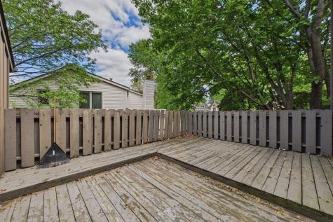 1541 S Bavarian Pass Fridley MN 55432