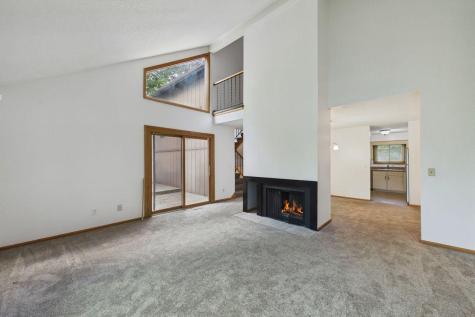 1541 S Bavarian Pass Fridley MN 55432