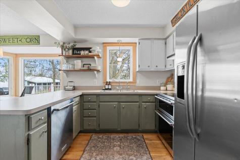6352 Meridian Avenue S Montrose MN 55363