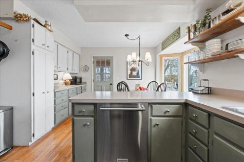6352 Meridian Avenue S Montrose MN 55363