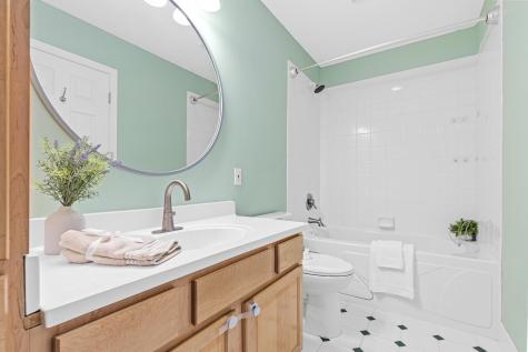 453 Pascal Street S Saint Paul MN 55105