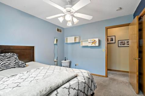 2801 87th Trail N Brooklyn Park MN 55443