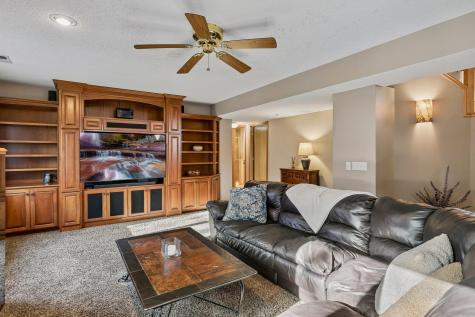 19625 Ireland Way Lakeville MN 55044