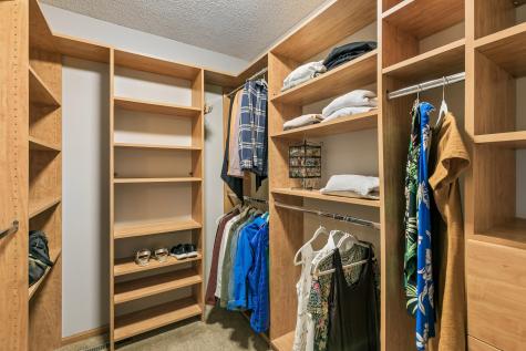 19625 Ireland Way Lakeville MN 55044