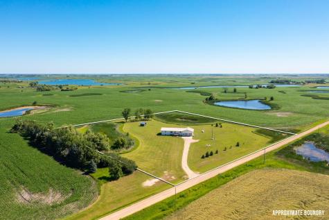 13833 91st Street SE Rutland ND 58067