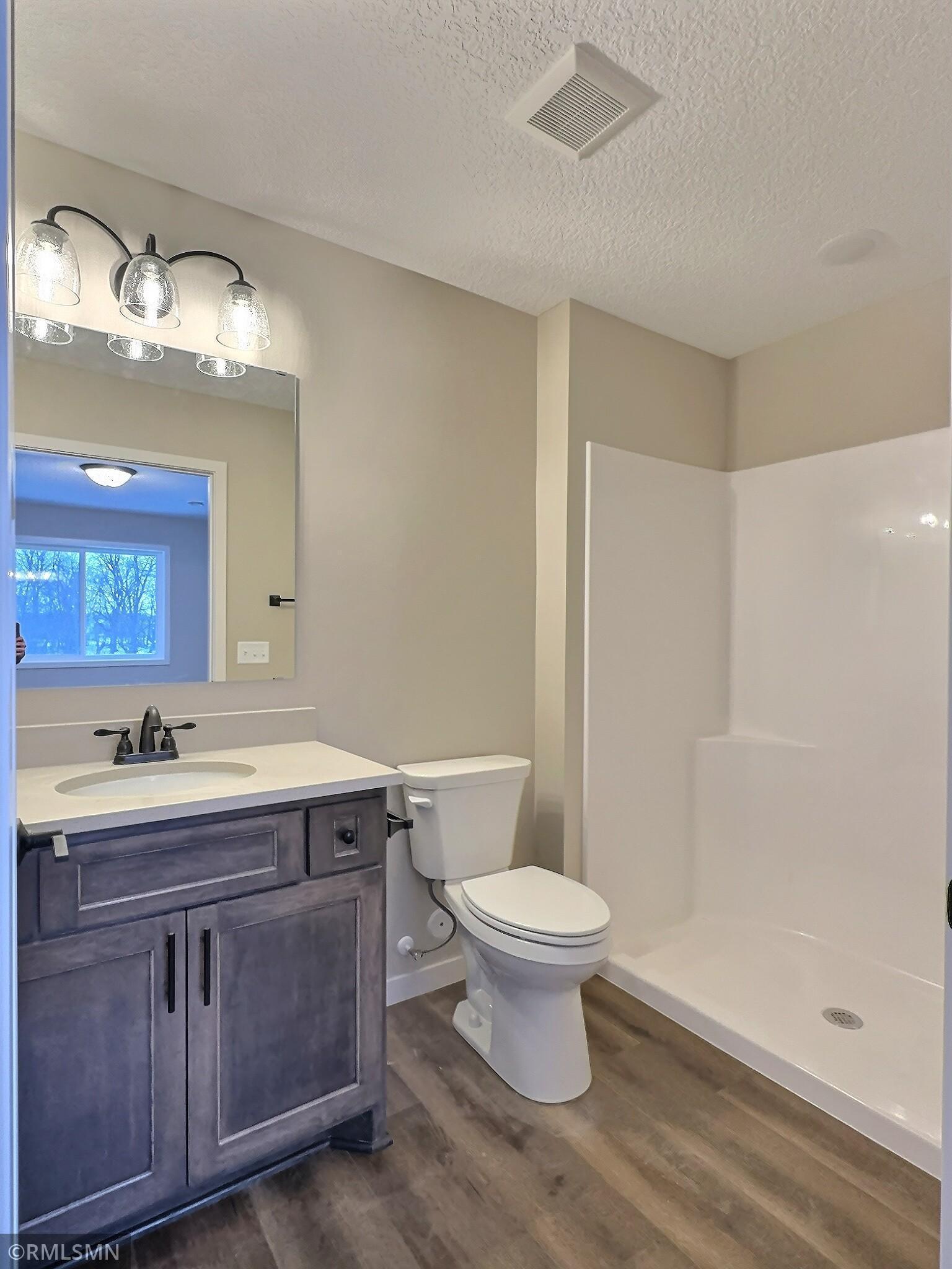 810 Morrison Avenue Annandale MN 55302