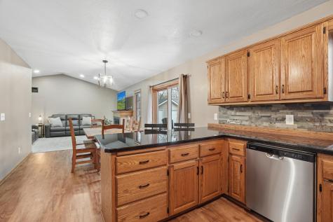 714 E Crescent Lane Litchfield MN 55355