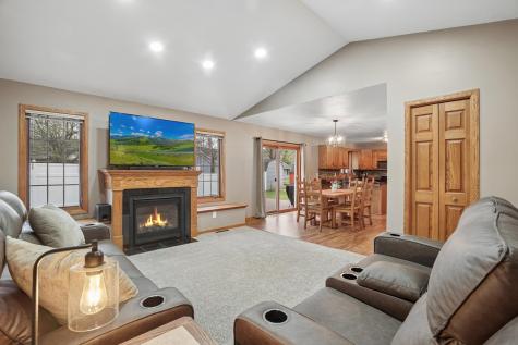 714 E Crescent Lane Litchfield MN 55355