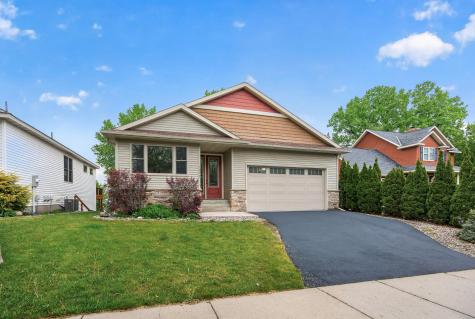 1589 Christie Place Saint Paul MN 55106