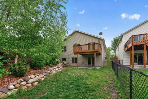 1589 Christie Place Saint Paul MN 55106