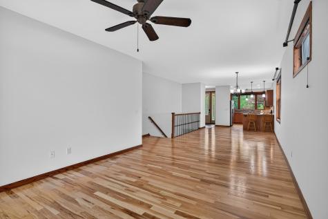 1589 Christie Place Saint Paul MN 55106