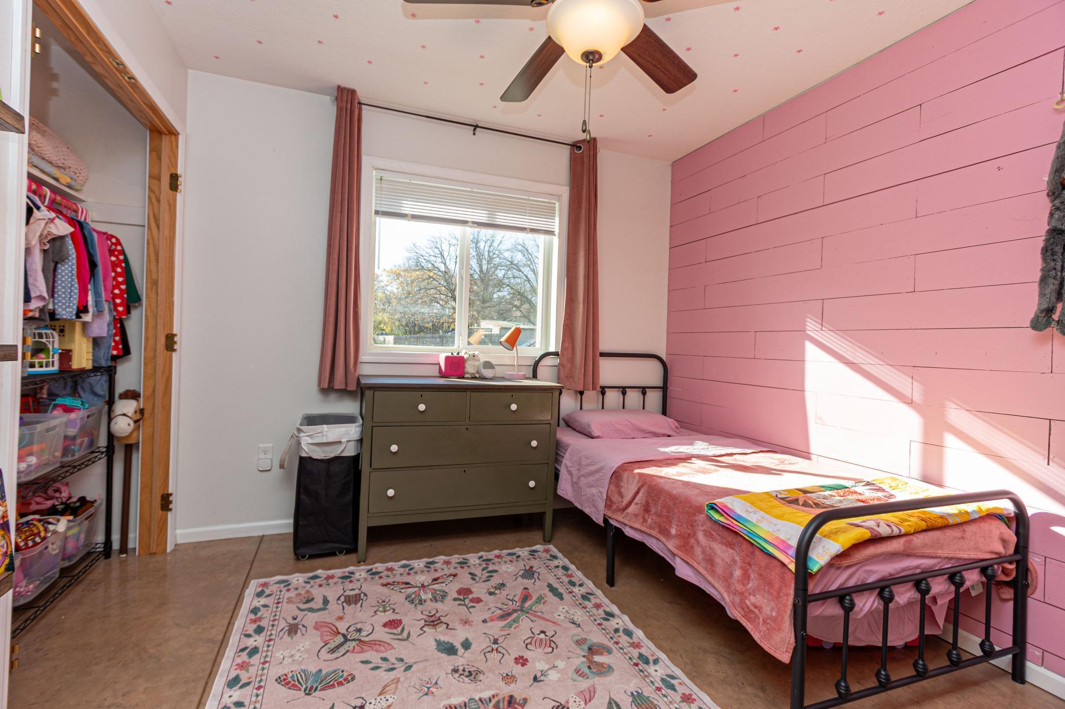 1024 Thomas Drive NE Alexandria MN 56308