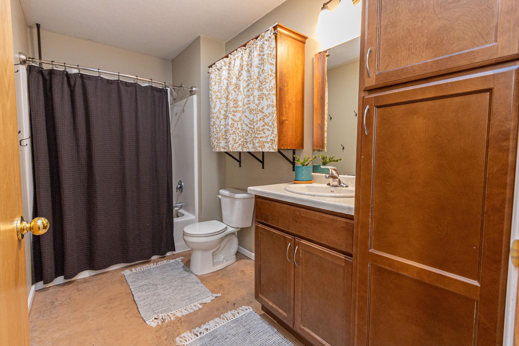 1024 Thomas Drive NE Alexandria MN 56308