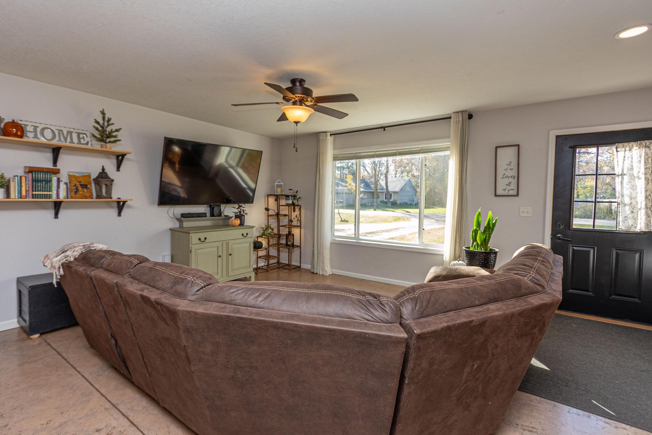 1024 Thomas Drive NE Alexandria MN 56308