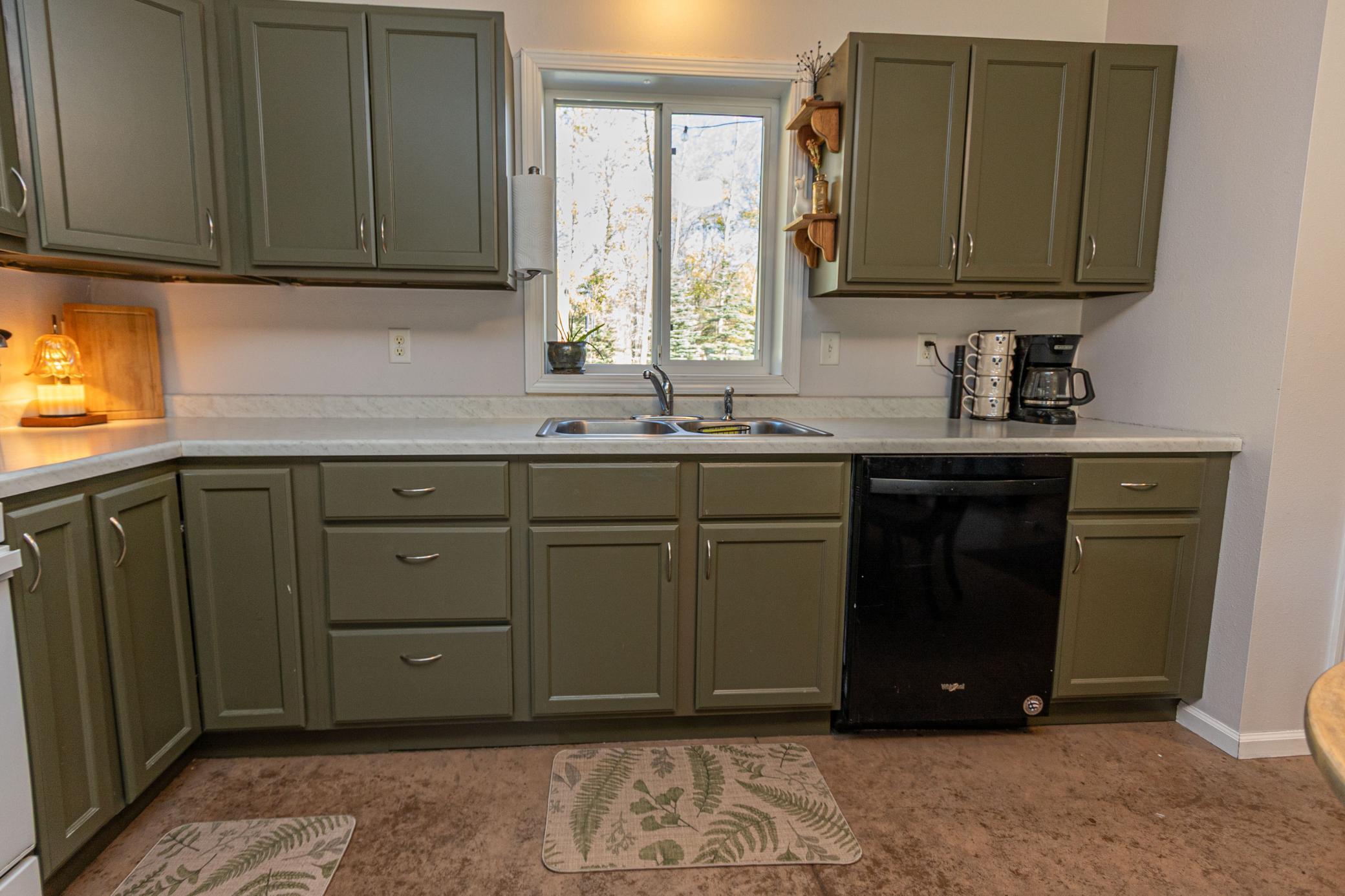 1024 Thomas Drive NE Alexandria MN 56308