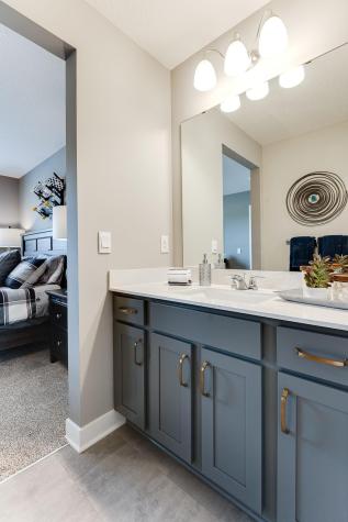 2078 Kestrel Drive Shakopee MN 55379