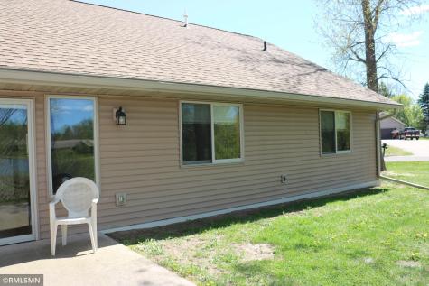 481 9th Avenue NE Pine City MN 55063