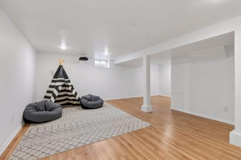 8721 Columbus Avenue S Bloomington MN 55420