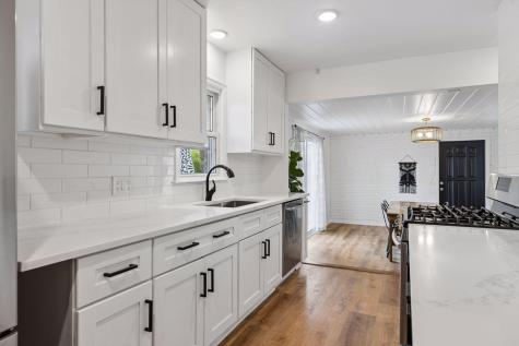 8721 Columbus Avenue S Bloomington MN 55420