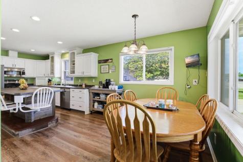 765 E Main Street Anoka MN 55303