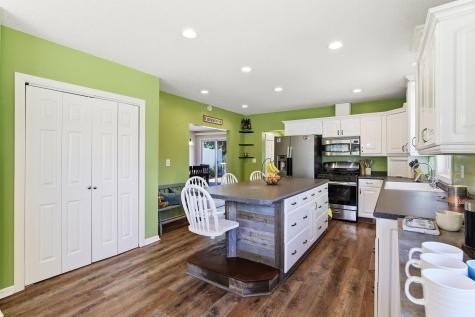 765 E Main Street Anoka MN 55303