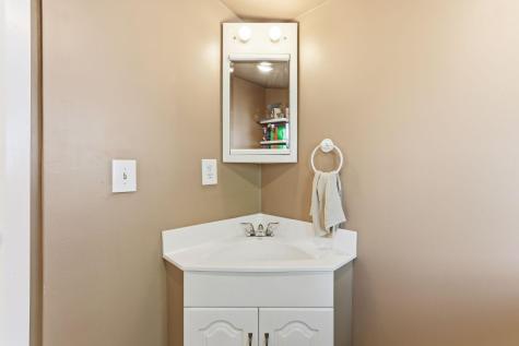 765 E Main Street Anoka MN 55303