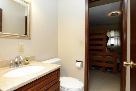 631 7th Avenue E West Fargo ND 58078