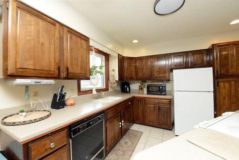 631 7th Avenue E West Fargo ND 58078