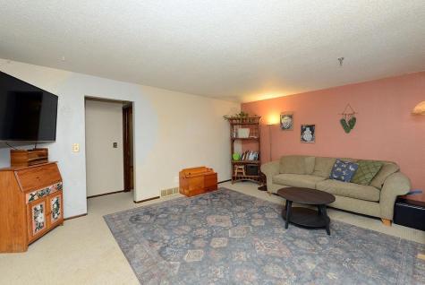 631 7th Avenue E West Fargo ND 58078