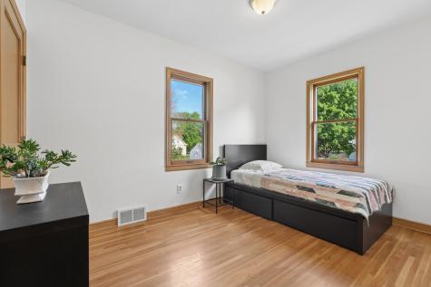 4246 14th Avenue S Minneapolis MN 55407