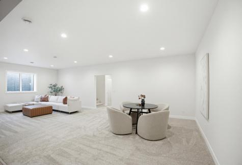 6520 Selkirk Drive S Fargo ND 58104