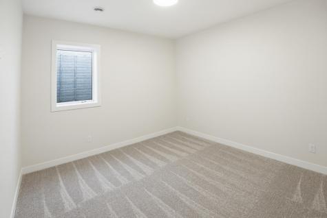 6520 Selkirk Drive S Fargo ND 58104