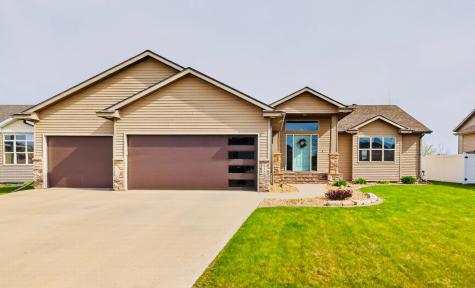 912 35TH Avenue W West Fargo ND 58078