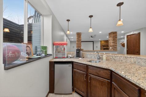 912 35th Avenue W West Fargo ND 58078